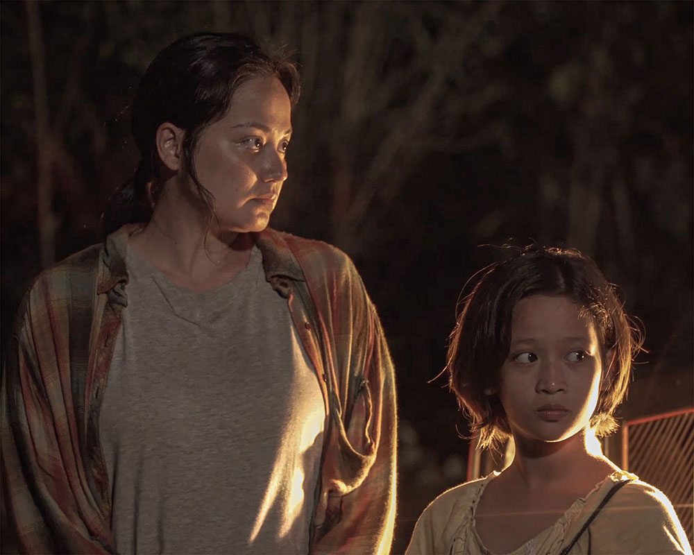 Mother and daughter in Cinemalaya movie, Kargo