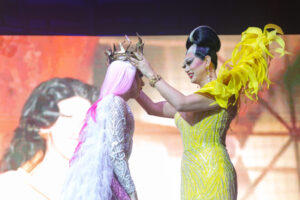 Drag Den host Manila Luzon crowning Season One champ