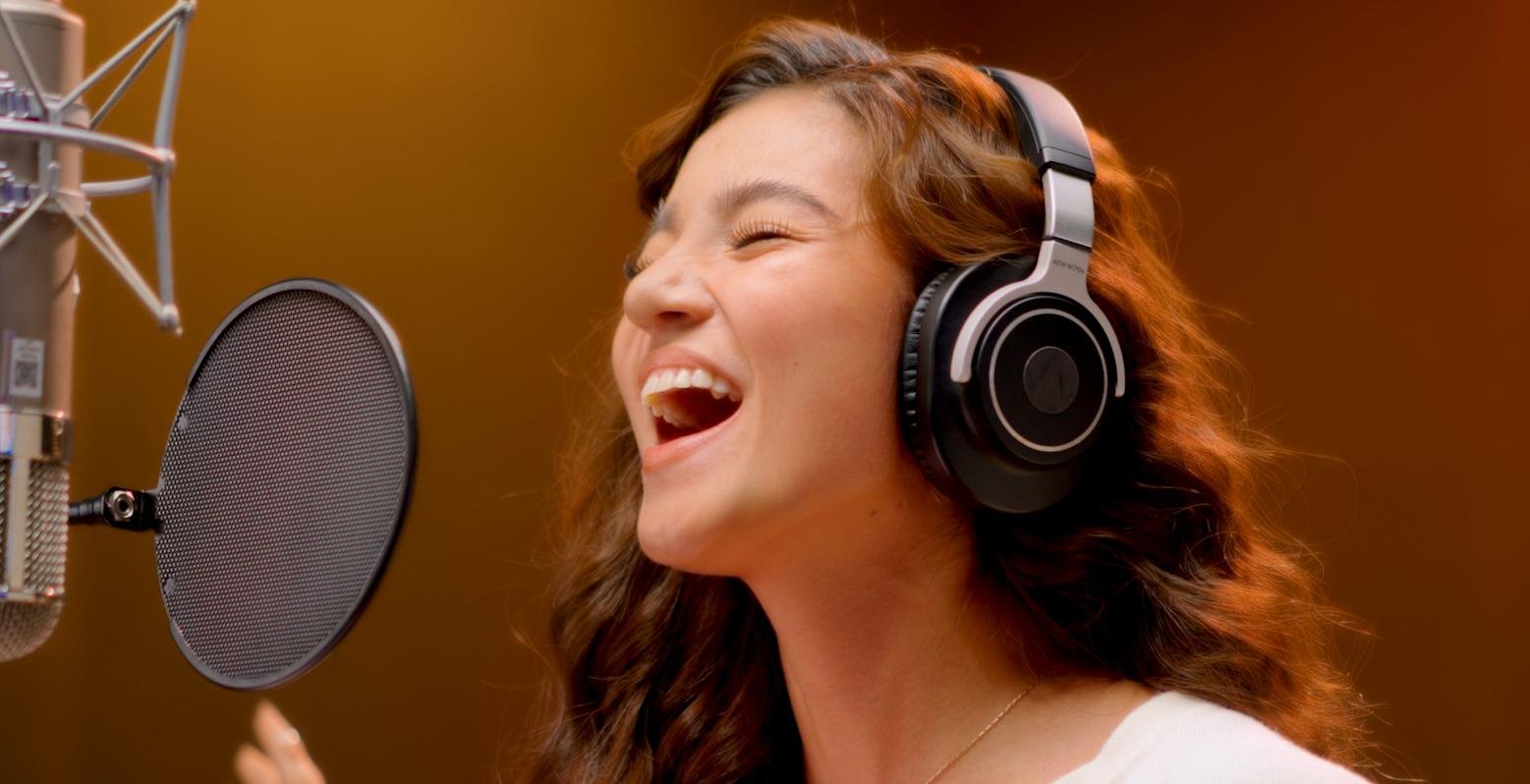 Belle Mariano sings "Anong Daratnan" from Disney's Moana 2